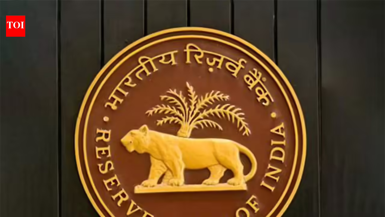 Govt, RBI plan to equally spread FY27 borrowings