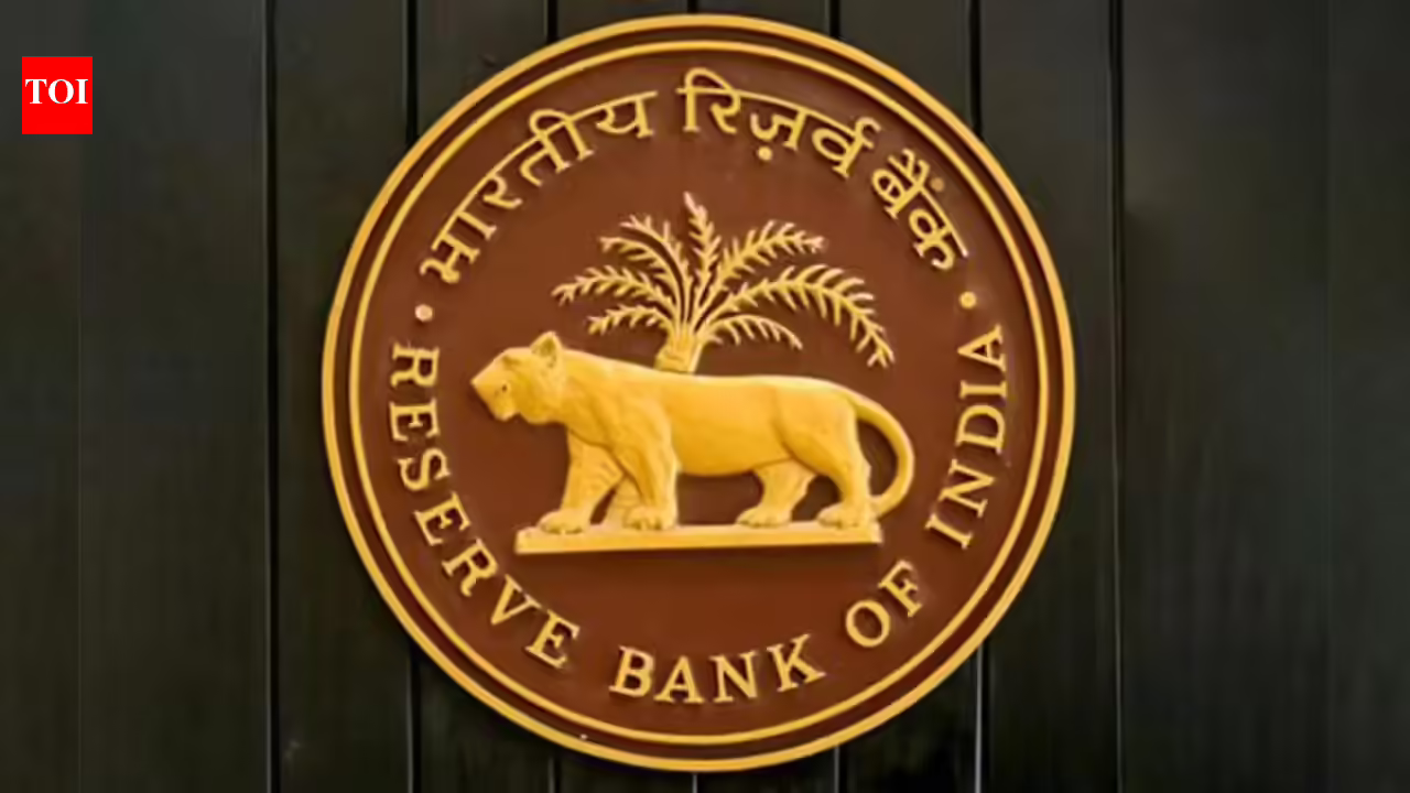 RBI extends US tariff relief as Iran strife disrupts trade